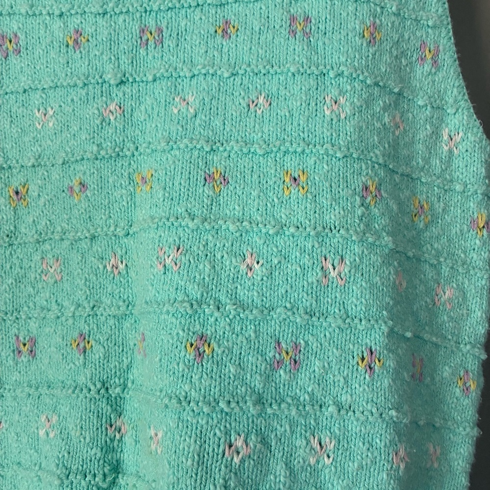 Vintage 90s Pastel Knit Sweater Vest | Seafoam Preppy Grandmillennial M - Picture 4 of 7